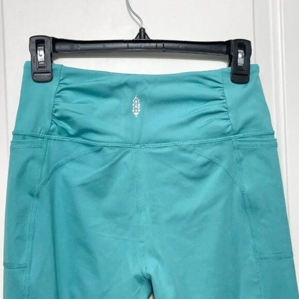 New Free People FP Movement Breathe‎ Easy Leggings Turquoise